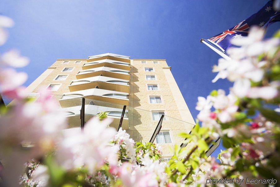 Апарт отель Mantra On Northbourne Канберра Экстерьер фото
