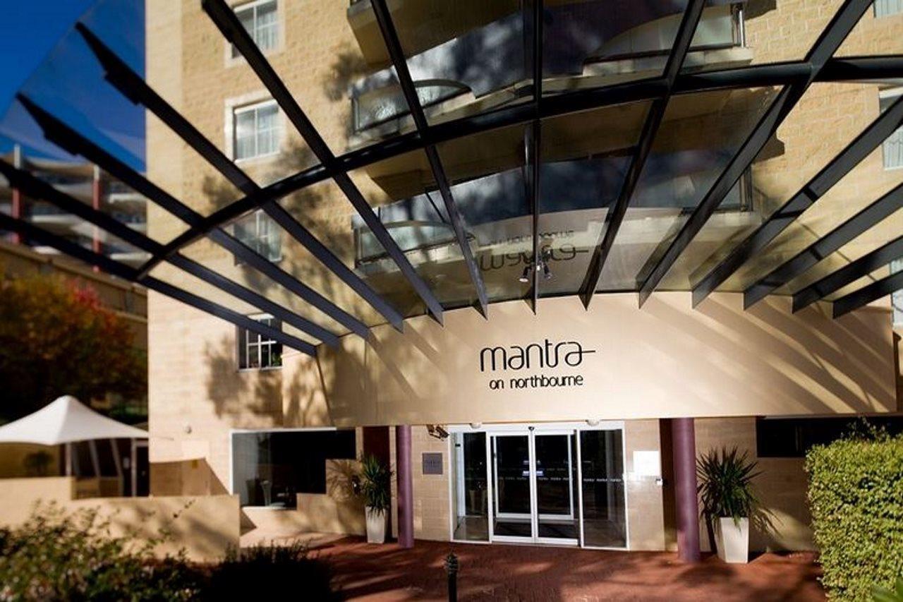 Апарт отель Mantra On Northbourne Канберра Экстерьер фото